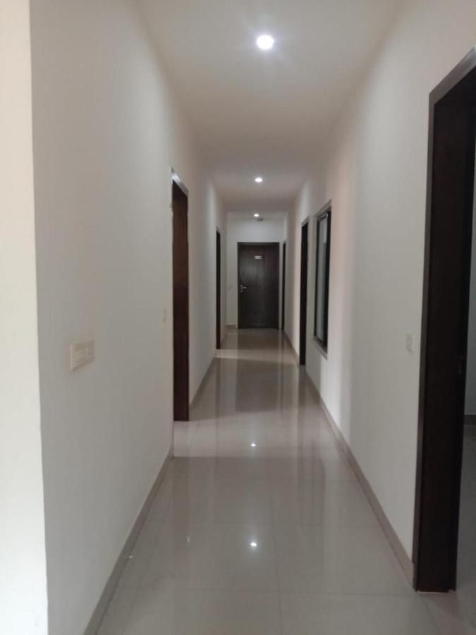 Supreme Guest House By Wb Inn Agra  Ngoại thất bức ảnh
