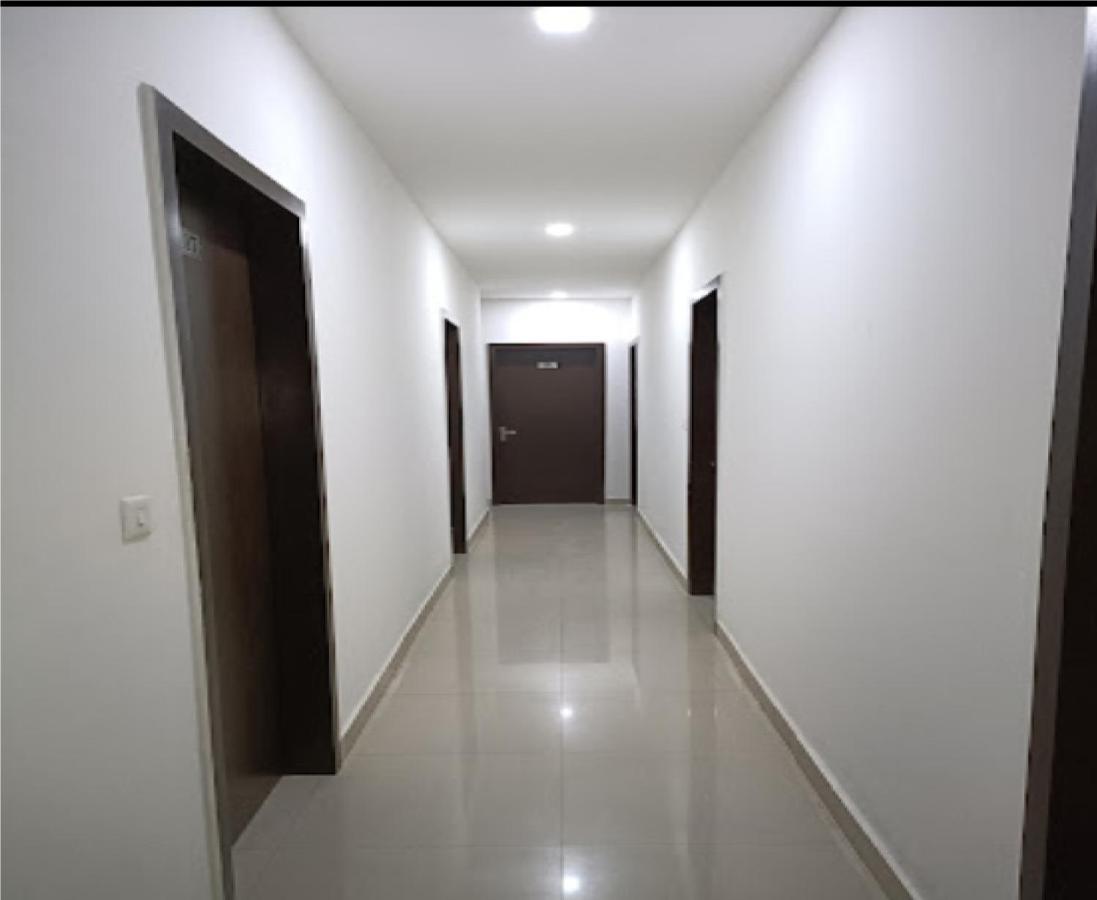 Supreme Guest House By Wb Inn Agra  Ngoại thất bức ảnh