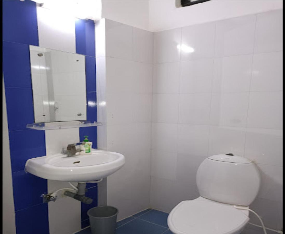 Supreme Guest House By Wb Inn Agra  Ngoại thất bức ảnh